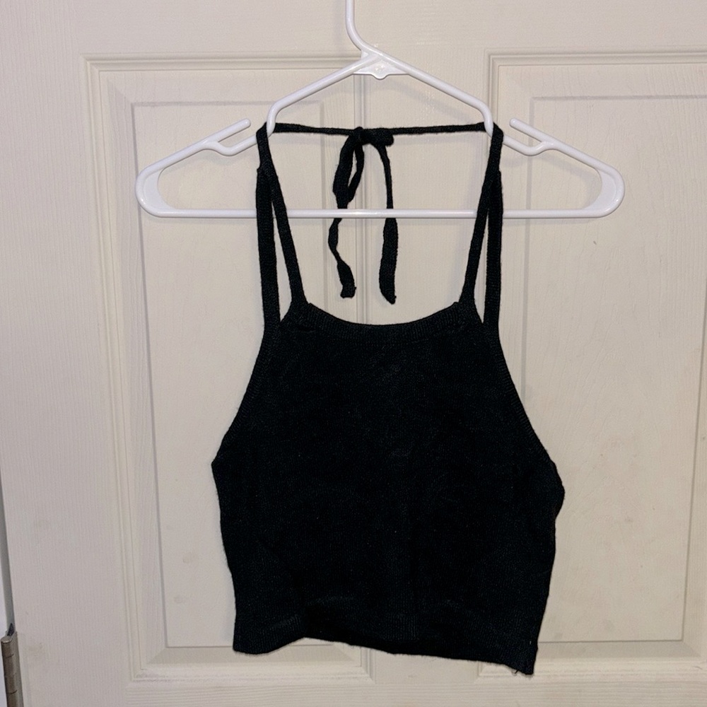 🪻3/$30 Knitted neck tie crop top!🪻